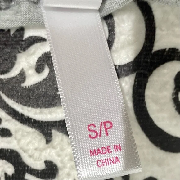 Xhilaration Tank Top Cream and Blue Print and Grey Back Small - Picture 6 of 9